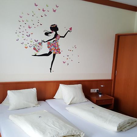 Gastehaus Melcher Villach Esterno foto